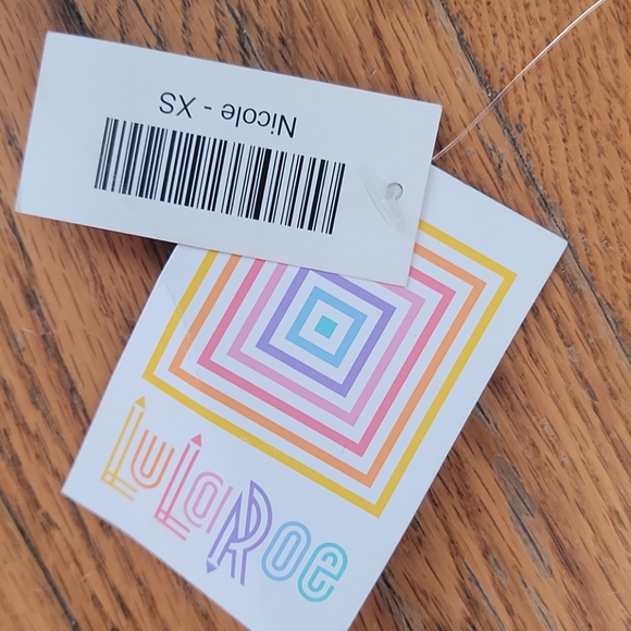 LuLaRoe fit and flare dress floral print XS Nicole - Picture 4 of 6